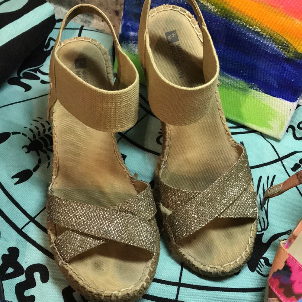 Shoes - Picture 3 of 5